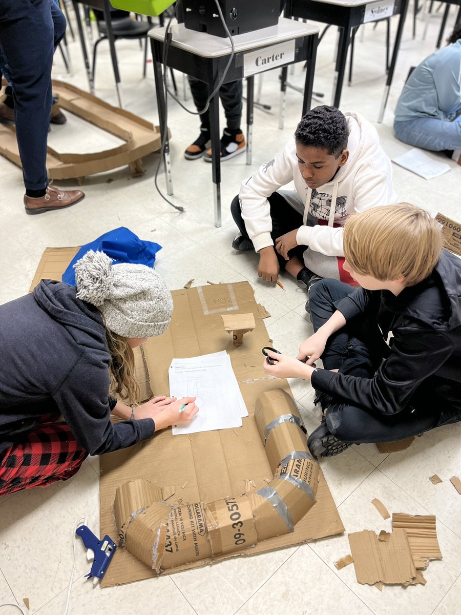 Clarington Central Intermediate School tweet media