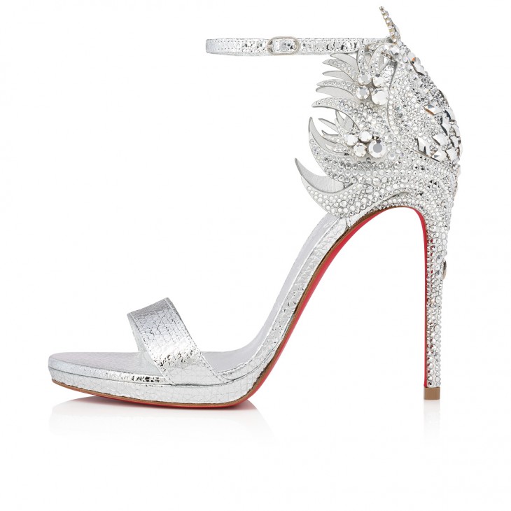 LouboutinWorld's tweet photo. Requiring an exceptional savoir-faire, the Loubi Vega sandal in specchio star is as show-stopping as they come. Discover more on https://t.co/o8IG50mB9K. 
#ChristianLouboutin https://t.co/lwmpKBynat