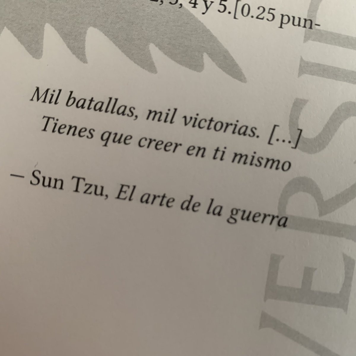 Mis alumnos tienen hoy una batalla (con la Teoría de Galois). Les deseo una victoria