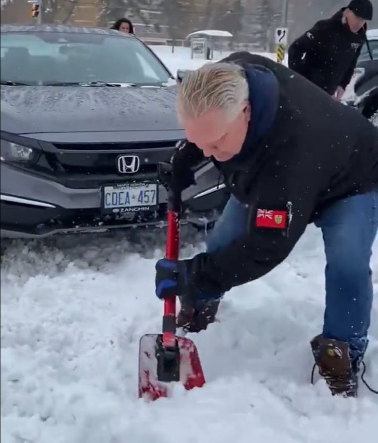 It is a real possibility this storm will be deadly for many. Ambulance Dispatchers are understaffed. Paramedics are overwhelmed. Hospitals are understaffed. Healthcare workers are exhausted. This is a crisis manufactured by chronic government underfunding. 
#ONStorm