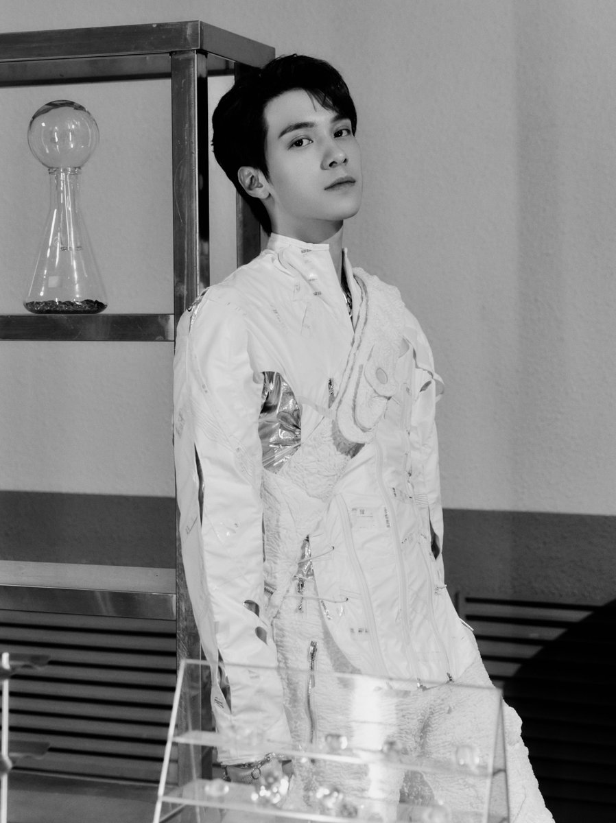 ً (@henderylook) on Twitter photo 