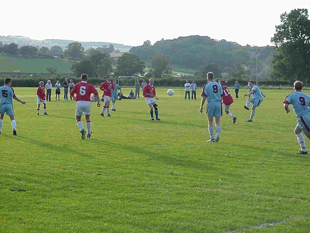 ColwynBayFC's tweet photo. Ahead of our game at @RuthinTownFC on 27 December, action from a 6-2 win in a pre-season friendly in August 2001. Alun Evans (2), James McIlvogue, Simon Richards, Calvin Davies and Owain Roberts scored for the Bay while Neil Davies scored twice for Ruthin (Photos: Ian Saunders) https://t.co/BrQq0LejhY
