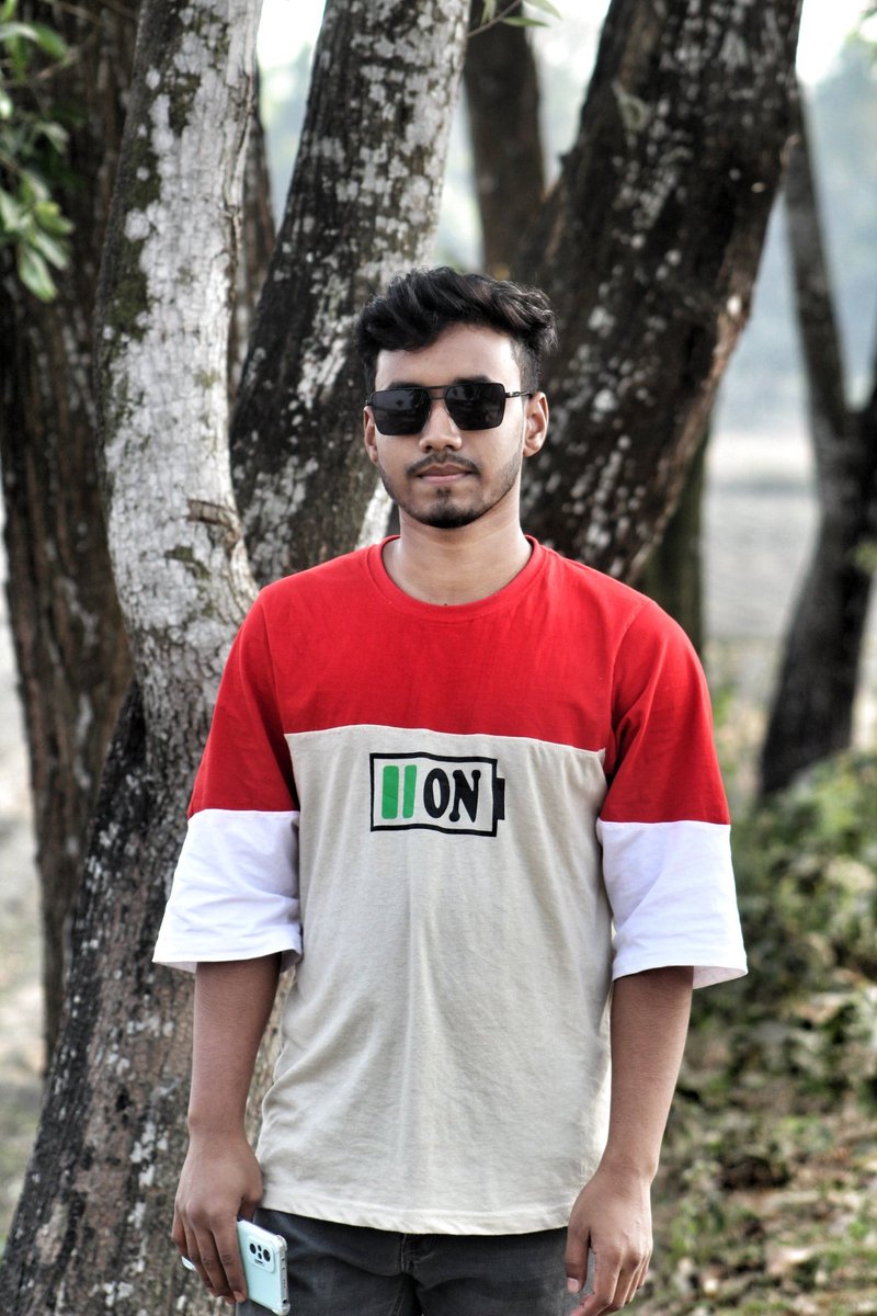 Official_Toukir's tweet photo. -ডিসেম্বরের শহর থেকে যায় অপেক্ষায়..! 🖤🥀 https://t.co/zI6reFiEUb