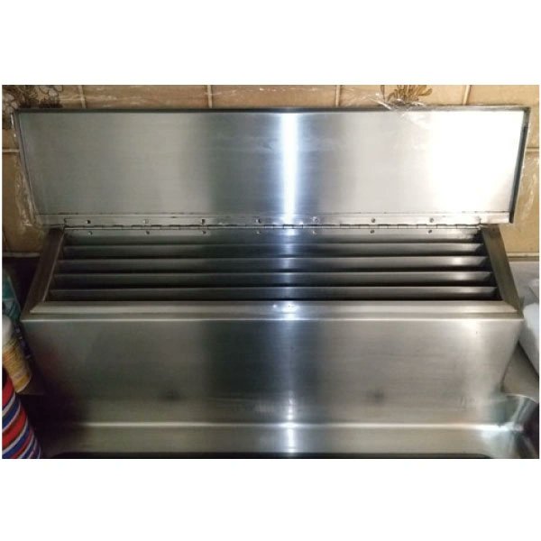 変わった形の換気扇クリーニングを承りました！
30～40年前に流行ったらしくパワーはものスゴいとか😊

年内、まだ若干の空きがございます💦
駆け込みご依頼、お待ちしております♪

#福岡ハウスクリーニング
#レンジフードクリーニング
#キッチンクリーニング
#油汚れ