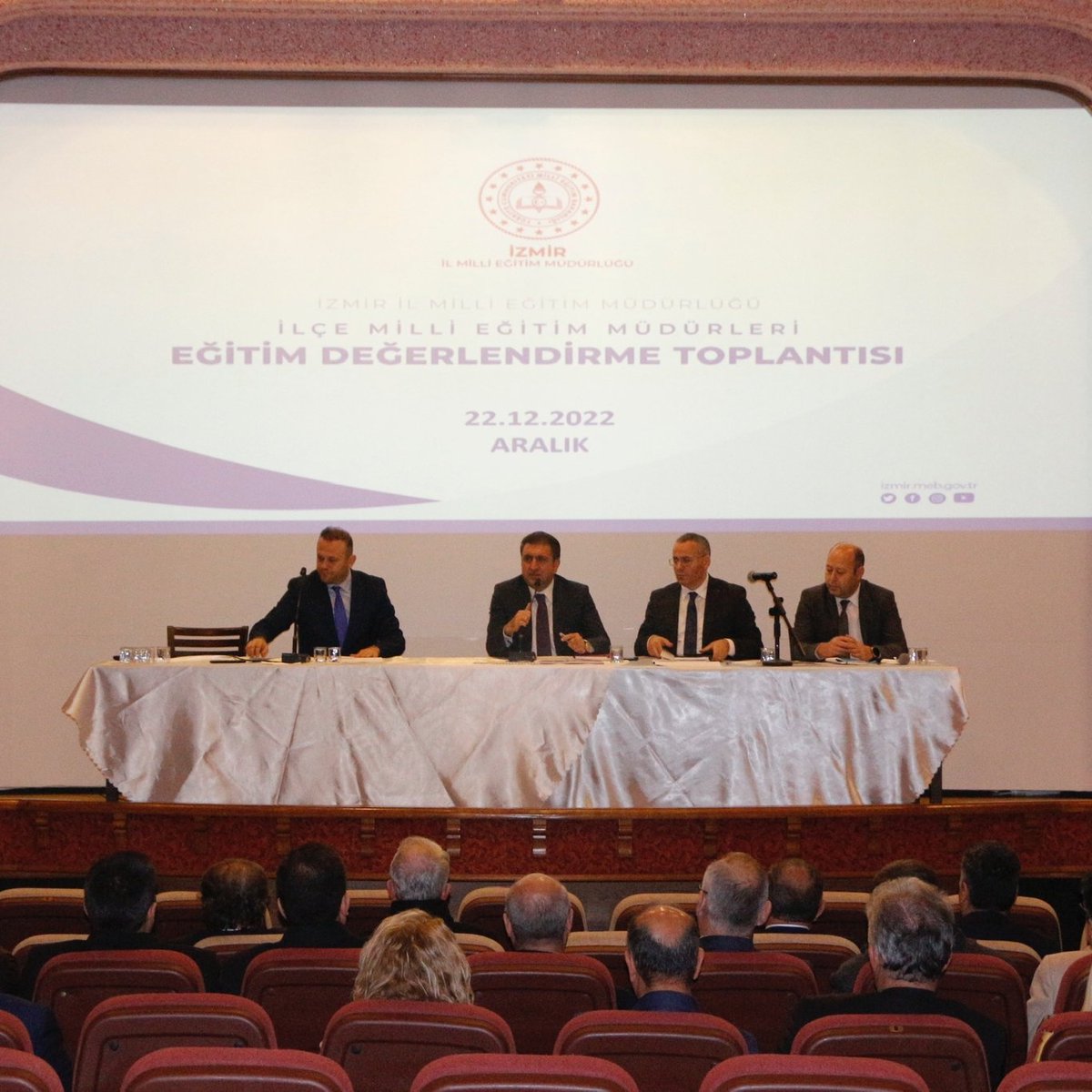 izmir_ilmem's tweet photo. İl Milli Eğitim Müdürümüz Dr. Murat Mücahit Yentür'ün başkanlığında, Aralık ayı İlçe Milli Eğitim Müdürleri Eğitim Değerlendirme Toplantısı, Bayındır İlçesinde gerçekleştirildi. https://t.co/QjjBTq80sT