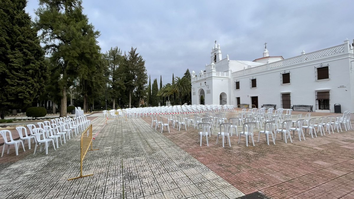 EMMAlmendralejo's tweet photo. Todo lista para el concierto navideño de nuestra Escuela Municiapal de Música. 

Esta tarde a las 17:30 horas 
Atrio de la Piedad

¡No dejes que te lo vuelvan a contar, vívelo tu mismo/a! https://t.co/rYHdfXHqAl