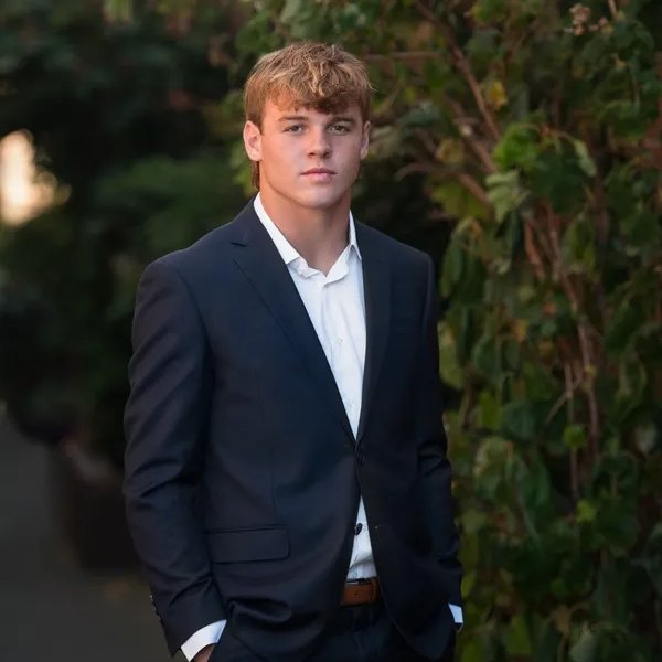 kyhighs's tweet photo. Courier Journal All-State football first-team quarterback: Bullitt East quarterback Travis Egan https://t.co/YLQLFP4Dpe https://t.co/i4tfqtXssY