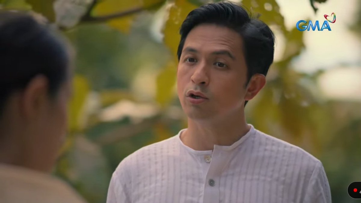 thesalamisim's tweet photo. it's hilarious to me that klay was asking ibarra if fidel told him something, then fidel is asking ibarra about his feelings for her. maybe they thought they weren't obvious, but they're such an open book that they don't even realize that ibarra can read them

#MCIMagandangBalita https://t.co/5tbzUABgva