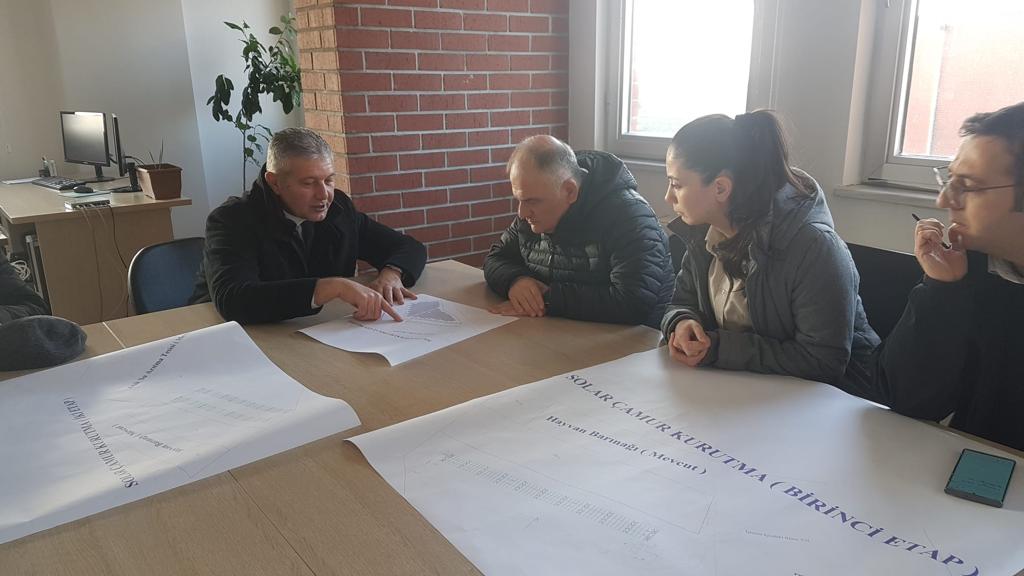 luleburgaz_bld's tweet photo. İBB Atıksu Arıtma Dairesi Bşk. Celil Aslan, Atıksu Arıtma Tesisleri İşletme ve Koordinasyon Şb. Md.  Zeynep Çelik ile çevre yüksek mühendisi Ender Us, gerçekleştirilebilecek iş birliklerine yönelik çalışmalar hakkında kentimize teknik ziyaret gerçekleştirdi. https://t.co/5qTa8DFCr6