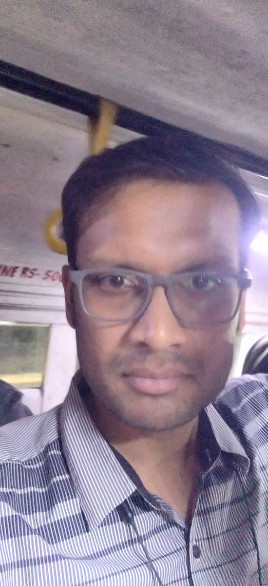 dmrng2tsrtc's tweet photo. Sir, travelling from Secunderabad station to Malkajgiri as part of Bus Day in TSRTC.
#TSRTCBusDay #IchooseTSRTC @tsrtcmdoffice @TSRTCHQ @rmscrtsrtc @Dvmsd1 https://t.co/EFazQjqAok