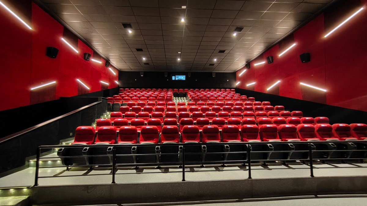 PulzElectronics's tweet image. Bharath Cinemas Puttur, Karnataka, India is powered by Pulz!

#Pulz #soundmatters #audioengineer #audiophilespeaker #proaudio #proaudiotechnology #speakersystems #cinemaaudio #hometheatre #hometheatresystems 
#homeaudiosysteminstallations