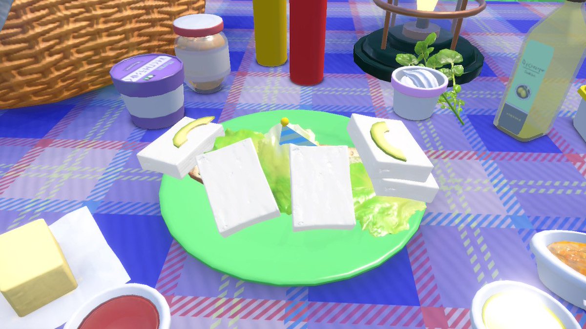 meg_h3's tweet photo. サンドウィッチが下手すぎる https://t.co/xXdwoS41MJ