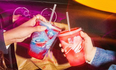 TBAlerts's tweet photo. New Menu Items:

Salsa Verde Grilled Chicken Burrito joins the $2 Burrito line up

New Deluxe Craving Box:
SV Burrito, Med Drink, Beef Chalupa, Crunchy Taco, Chips/Cheese

New Freezes:
•Blue Raspberry
•Blue Raspberry Electric Strawberry
•Wild Cherry Electric Strawberry https://t.co/zTZ3QJIqAk
