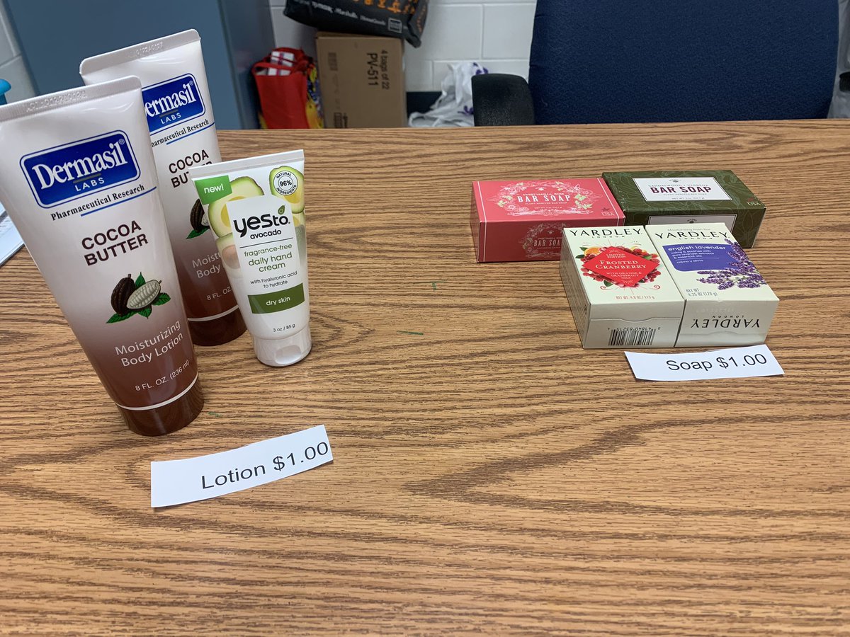 Mrs. Blau tweet media