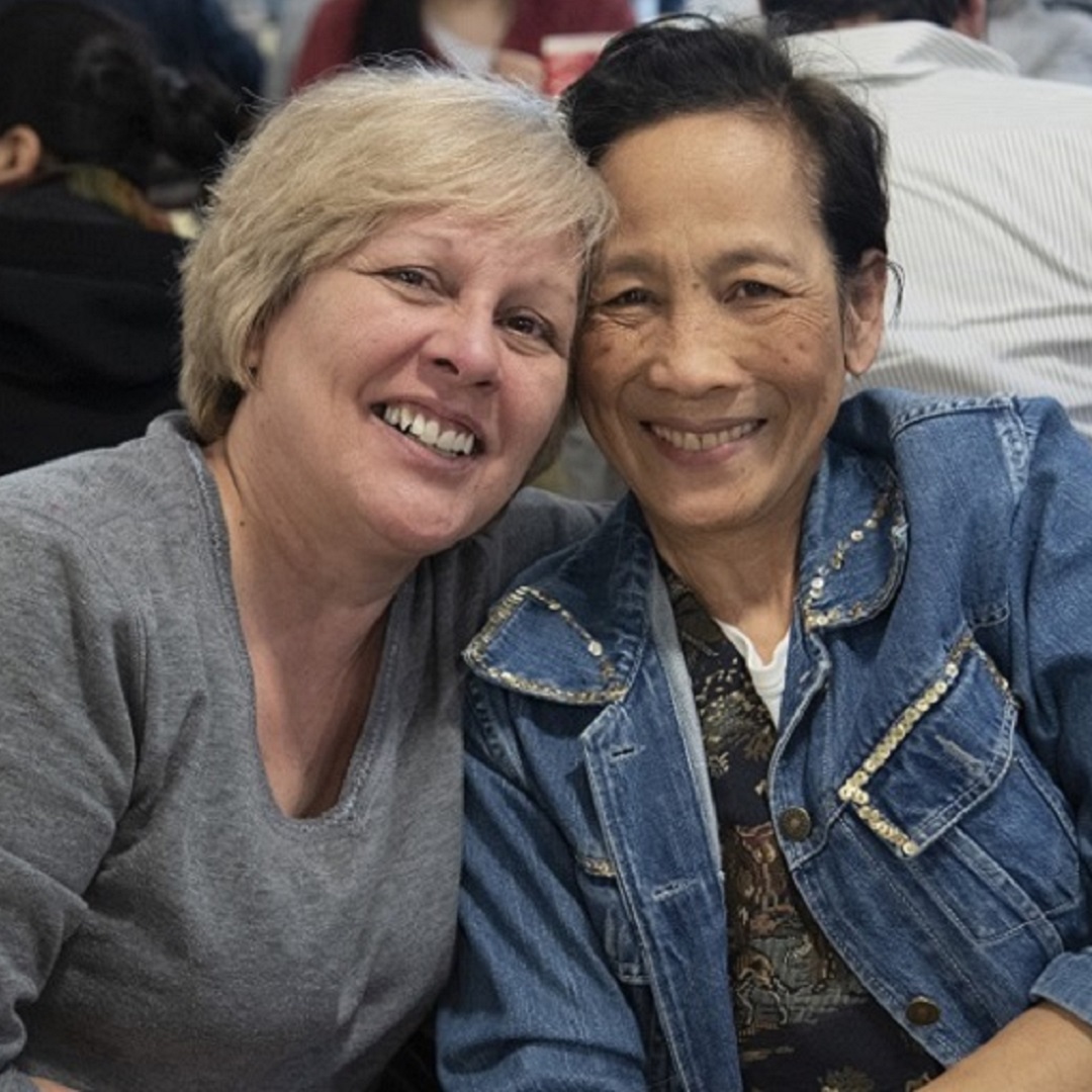 YSM_TO's tweet photo. Still searching for the perfect gift for a loved one who has everything? Consider making a gift that makes a difference in the lives of Toronto neighbours in need. 

Make your tribute gift today by clicking on the link below.
https://t.co/UTTKPI2UTg https://t.co/Nmx3CQygHF