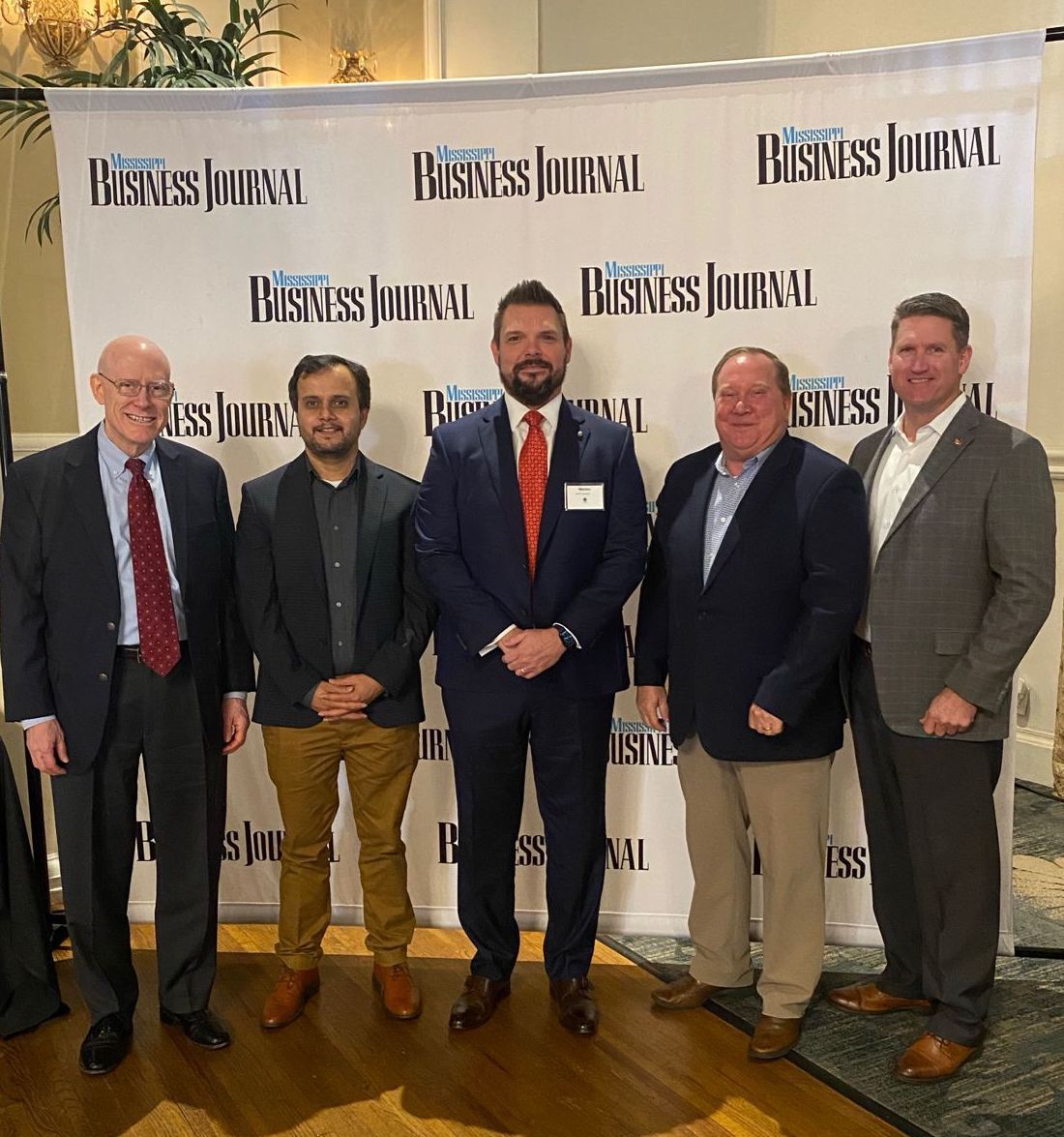 VTX_Co's tweet photo. Congrats to Alex Cummins for being named one of the @mbjournal 2022 Leaders in Finance. Thank you for your continued contributions to the success of Vertex! https://t.co/xlPw1yLii7