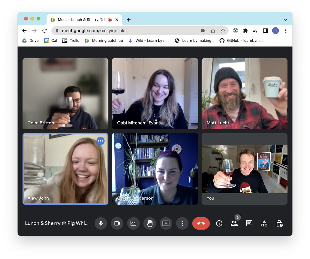 itsallgonewrong's tweet photo. Final hoorah from the #learnbymaking team @cdps_cymru for this year. We're down the Pig & Whistle for a sherry and mince pies. It's been so much fun @gabim_e @ColmBritton @cheesecake_b @AlawJohn @mattlucht. https://t.co/5X8kq8Cw7E