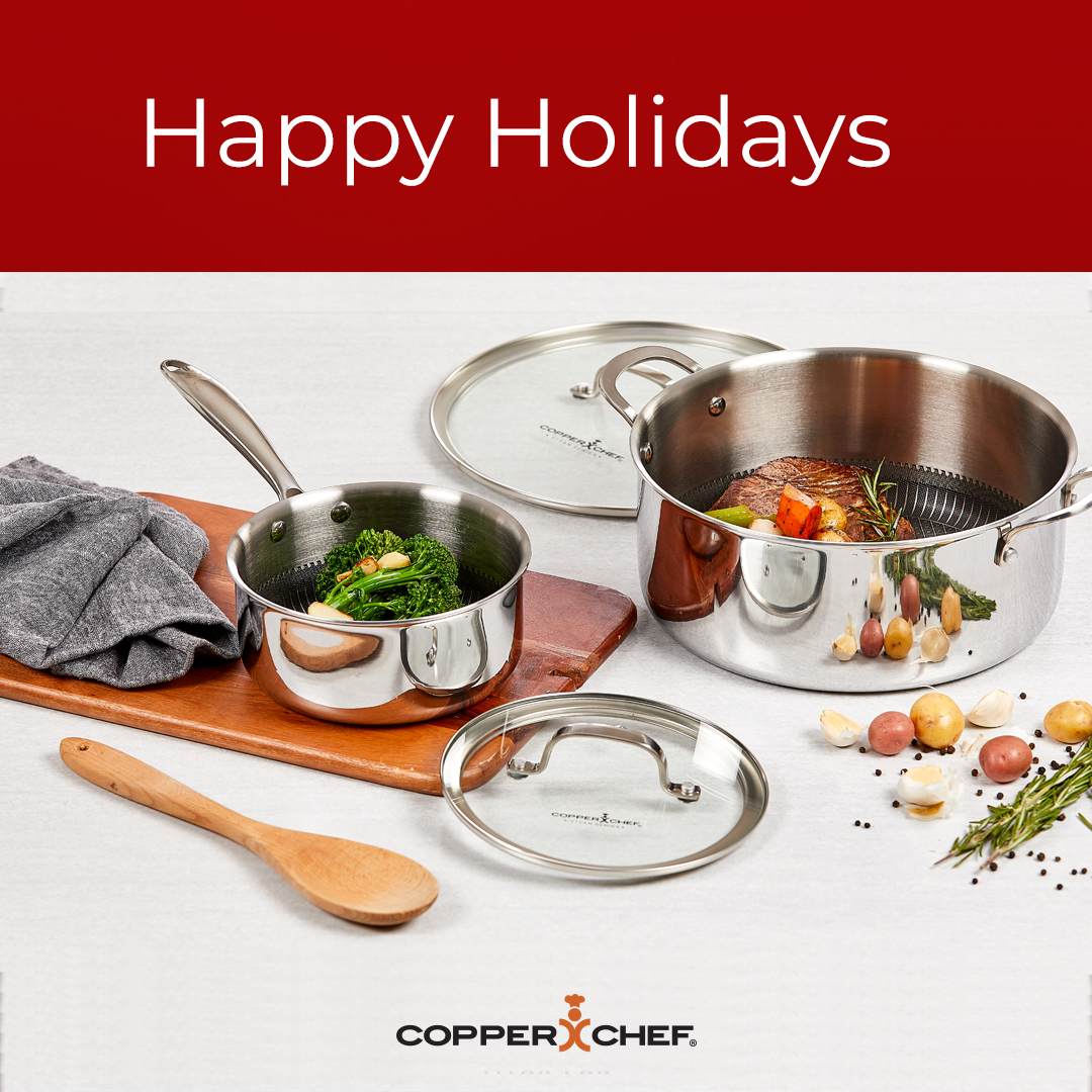 copper_chef's tweet photo. Happy Holidays from all of us at Copper Chef!

#HappyHolidays #CopperChef  #Family  #Holidays #SeasonsGreetings #TisTheSeason #HolidayEats  #TitanPan https://t.co/gR6g7nn60M