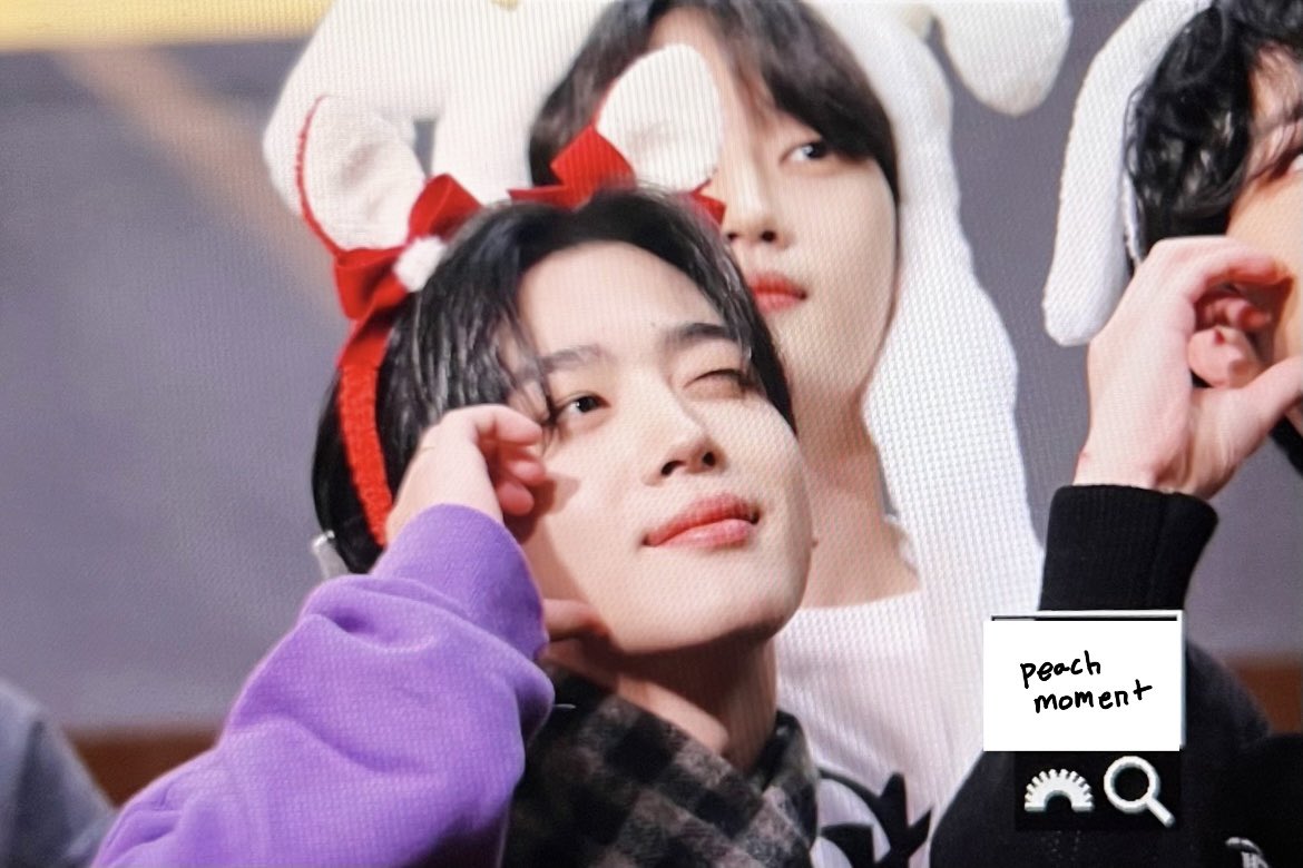 peachmoment_yh's tweet photo. 221222 점프업

#위아이 #김요한
#WEi #KIMYOHAN #YOHAN https://t.co/r01ATXm7ZN