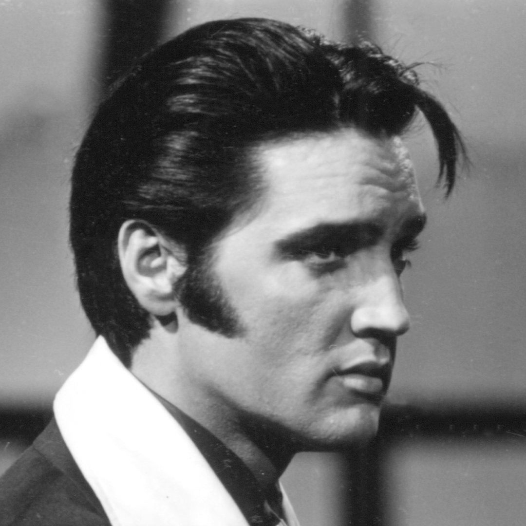 ElvisPresley's tweet photo. Filming for the ‘68 Comeback Special took place in June 1968 at NBC Studios in Burbank, California. 

#ElvisPresley #68ComebackSpecial #Icon #Performer #Holiday https://t.co/bOjXCVyQCc