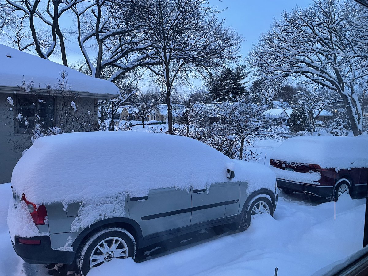 MNVet's tweet photo. My favorite #Sunrise song: #MorningHasBroken
“ . . . like the first #DewFall
On the first grass.
Praise with elation
Praise every morning
God’s re-creation
Of the #NewDay”
Greetings from Minnesota
-5F
https://t.co/nXKvbjQrF1 https://t.co/S2v8ZCMeH4