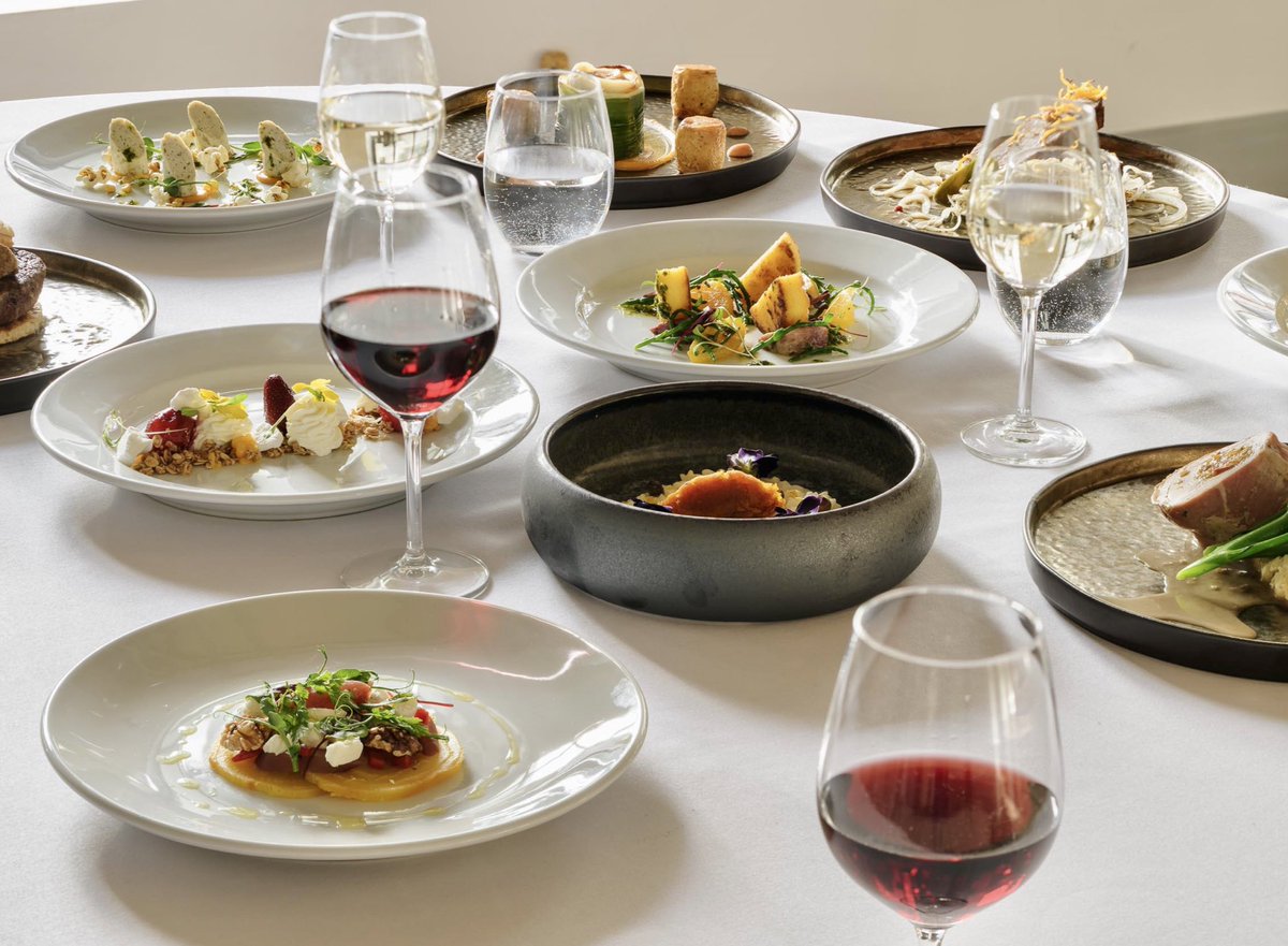 Food side of the business, looking sharp <a href="/pbradley007/">Phillip Bradley</a> @custardfactory <a href="/bytombird/">Tom Bird</a> <a href="/Directtableware/">Direct Tableware</a> #privatedining #2023goals