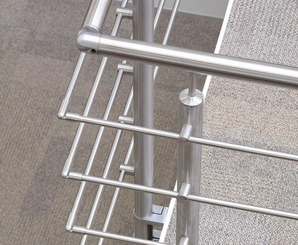 pro_railing's tweet photo. Did you know that flexible components allow for 7 rails to be fitted as standard but will also work with plain or decorative vertical bars using a simple two-part adaptor?
#balustrades #glassbalustrades #stainlesssteel #handrailing #componentsystem #expandedmetal #fhb #fhbrundle https://t.co/IJwT88CZ0z