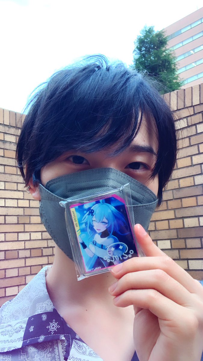 ay_star8's tweet photo. こんな夜中に集まらないかもだけど
ヘヴヘリが好きな人と繋がりたい😇😈
今後コンテンツがもっと盛り上がって
ライブ、イベントが増えていったときに
グッズ交換とか情報交換できたらなぁ..💚
大好きなたいぴょんを添えて📸🫶
#ヘヴヘリ
#FAM_EL
#ファムエル
#intellis
#インテリスト
#週末に推し隊 https://t.co/GtKYoWhp3L