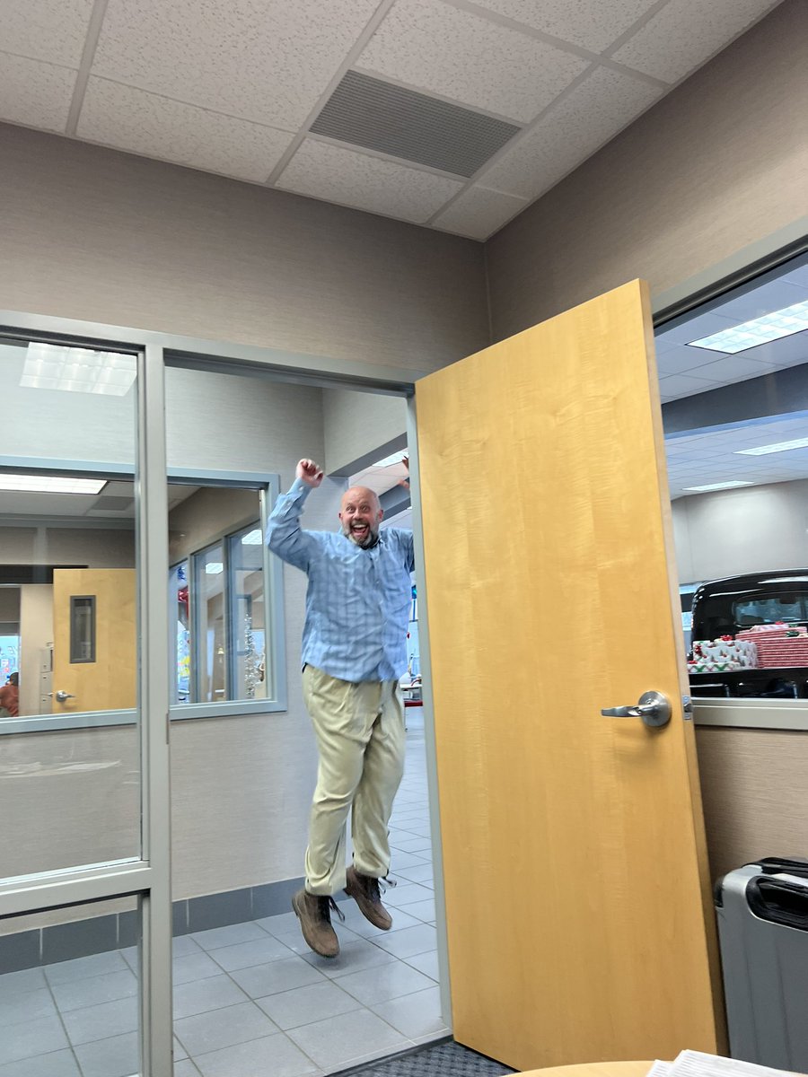 JayMaloneMotors's tweet photo. How Jay feels because it’s almost Christmas!!!! 🎅🏼

(Who knew that he could still jump that high 😂) https://t.co/bYbtBzNX07