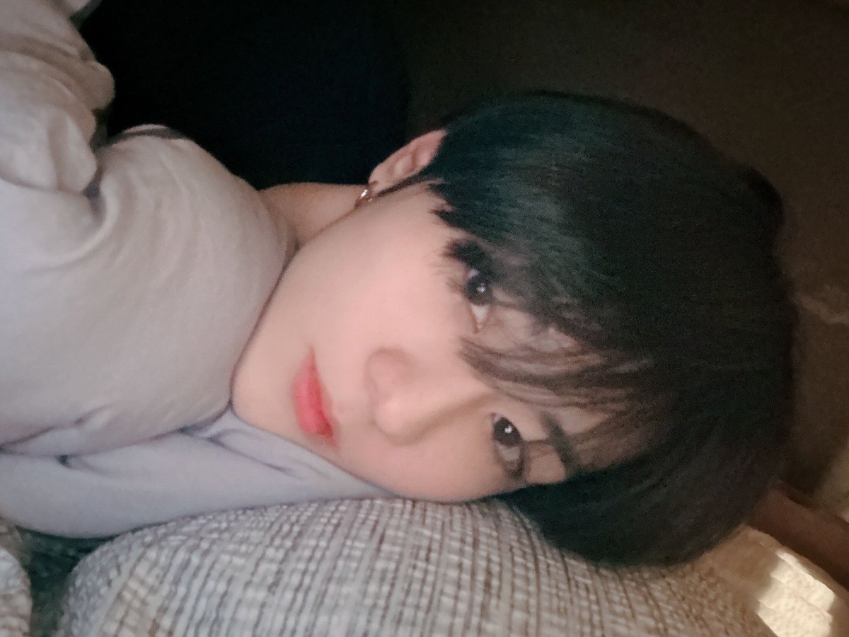 ksnluvr's tweet photo. good night jungwon~! 
he's so cute i wanna wrap him up like a burrito 🥹 https://t.co/8gplNV2IpV