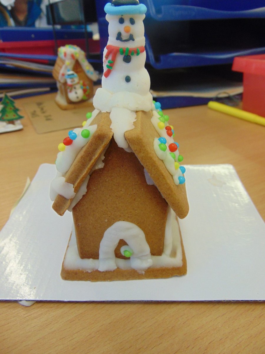 HMYOIWerrington's tweet photo. Today in our Education centre, our Young People made Gingerbread houses as part of our Christmas festivities. #peopleplus #childrenarethefuture #christmas https://t.co/ewa1L9lVCG
