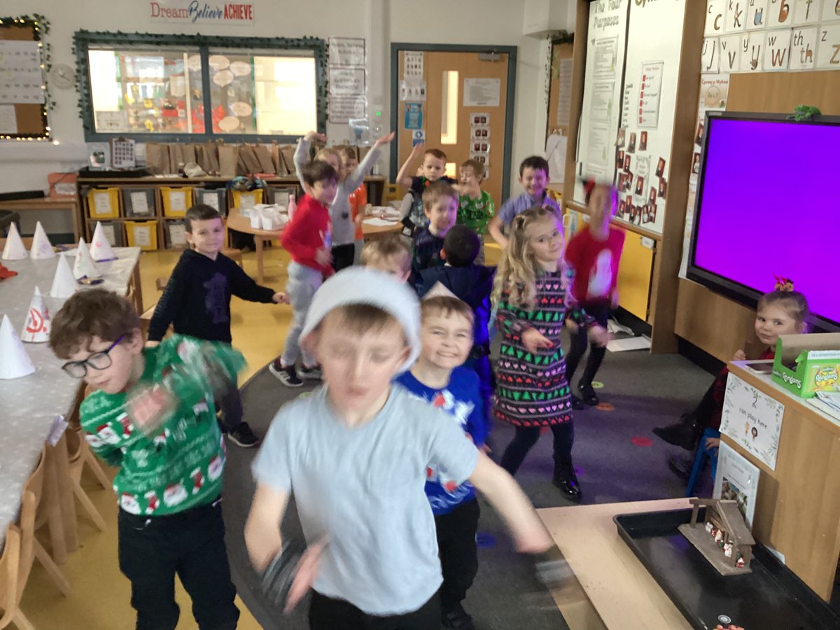HafodyWern's tweet photo. Wow! Class 4 have had the best Christmas Party Day. We even had a special visit arrive to bring us a present! We are feeling very festive now. #FoundationPhase #AmbitiousCapableLearners #EthicalCitizens #HealthyIndividuals #CreativeEnterprising https://t.co/zXHg3dbC4n