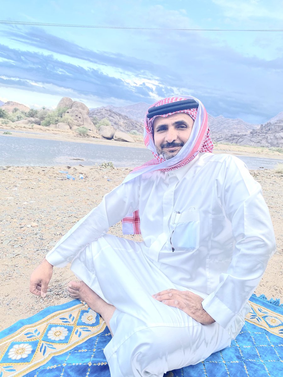 KsaAlyami's tweet photo. جمال الطبيعة يكتمل مع صفاء القلب في هذه الصورة https://t.co/PFCynX1xkk