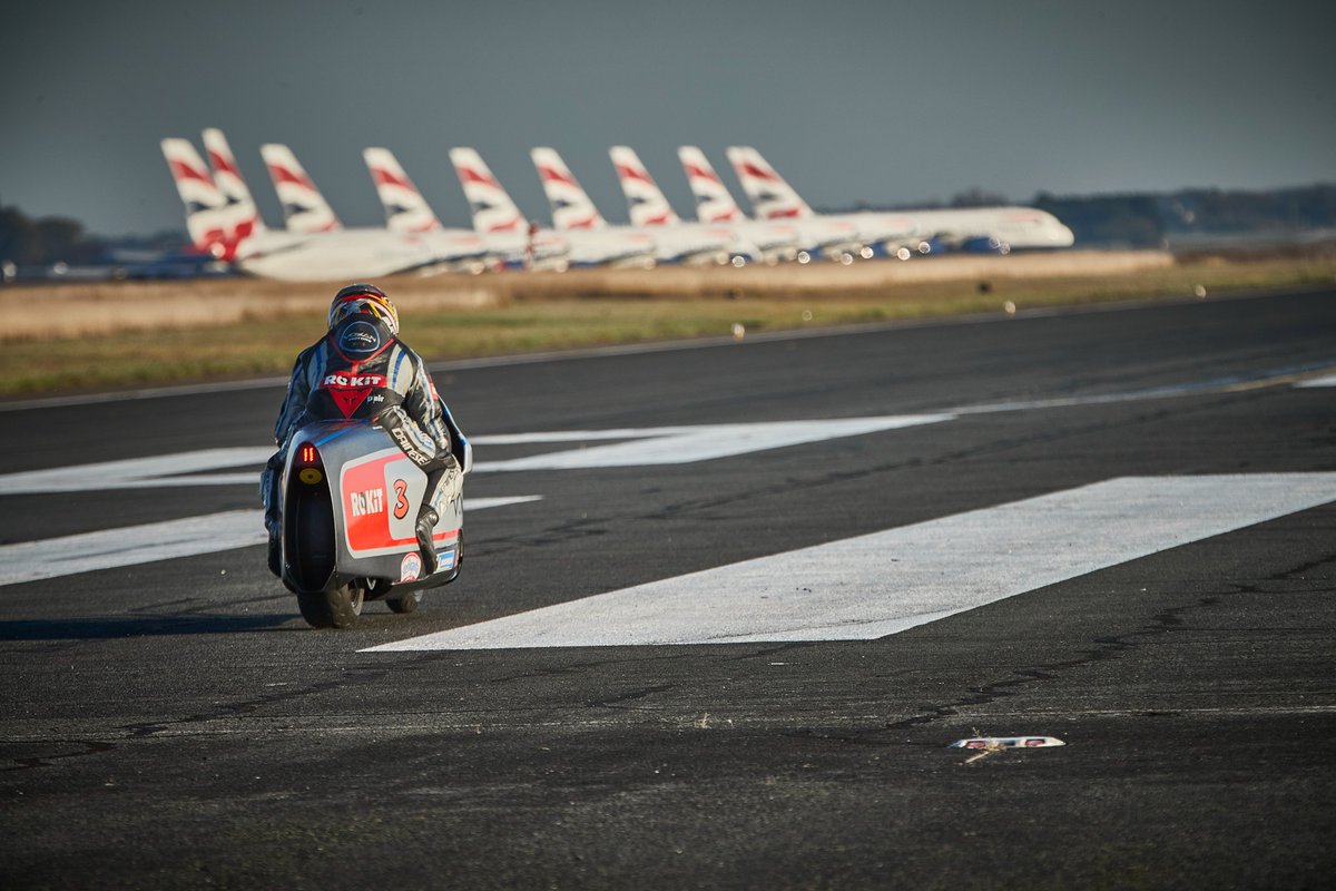 Do you feel the need, the need for speed? 

#Wattman #WorldSpeedRecord #fastest #motorcycle #motorbike #ebike #topgun #mavrick