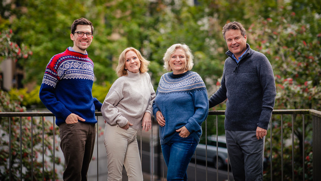 Tusen takk til alle medlemmer, tillitsvalgte og samarbeidspartnere for godt samarbeid i året som har gått! 😀 En riktig god jul og alle gode ønsker for neste år ønskes dere fra oss i sekretariatet.