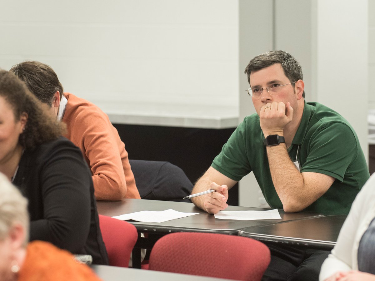 uofldelphi's tweet image. NOW is your time to complete the #TeachingOnboarding program! Instructors new to #UofL can get started by attending our next Virtual Spring Kick-Off Session Wednesday, January 4 from 12-12:30pm. Sign up at forms.office.com/pages/response…