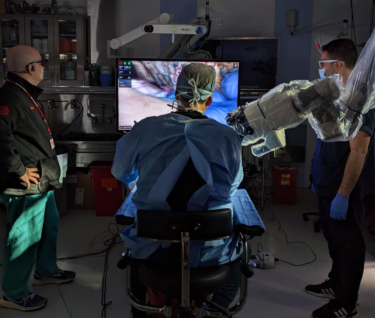 SynaptiveMed's tweet photo. Big thanks to @WCMCBrainSpine and @WeillCornell @nyphospital for including Synaptive's #ModusV #roboticexoscope in both skull base and spine courses at the Minimally Invasive Spine and Enabling Technologies Symposium last week.
#SynaptiveMedical https://t.co/tQ1q0x2ZHY
