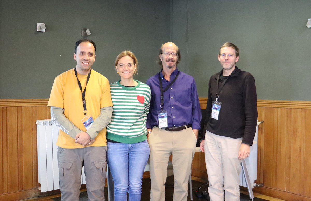 miroptics's tweet photo. Some images of the Molecular Quantum Technology workshop that gathered us in Puerto Natales to discuss about #Coldmolecules, Molecular #Spins, #StrongLightMatter Interaction and Molecular #Nanophotonics. 
We look forward to meeting again in 2024!
#miro #centrosanid #MQT202 https://t.co/6GqVUEmEDF