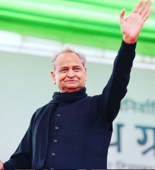 frixzaaa's tweet image. Respected CM Sir Please, give orders to RSSB to declare our #Basic_Computer_Instructor_result as soon as possible, we all students waiting from last 4 months, it&apos;s been already too late to declare. Kindly look in our matter🙏🏻
#कम्प्यूटर_अनुदेशक_की_नियुक्ती_करो