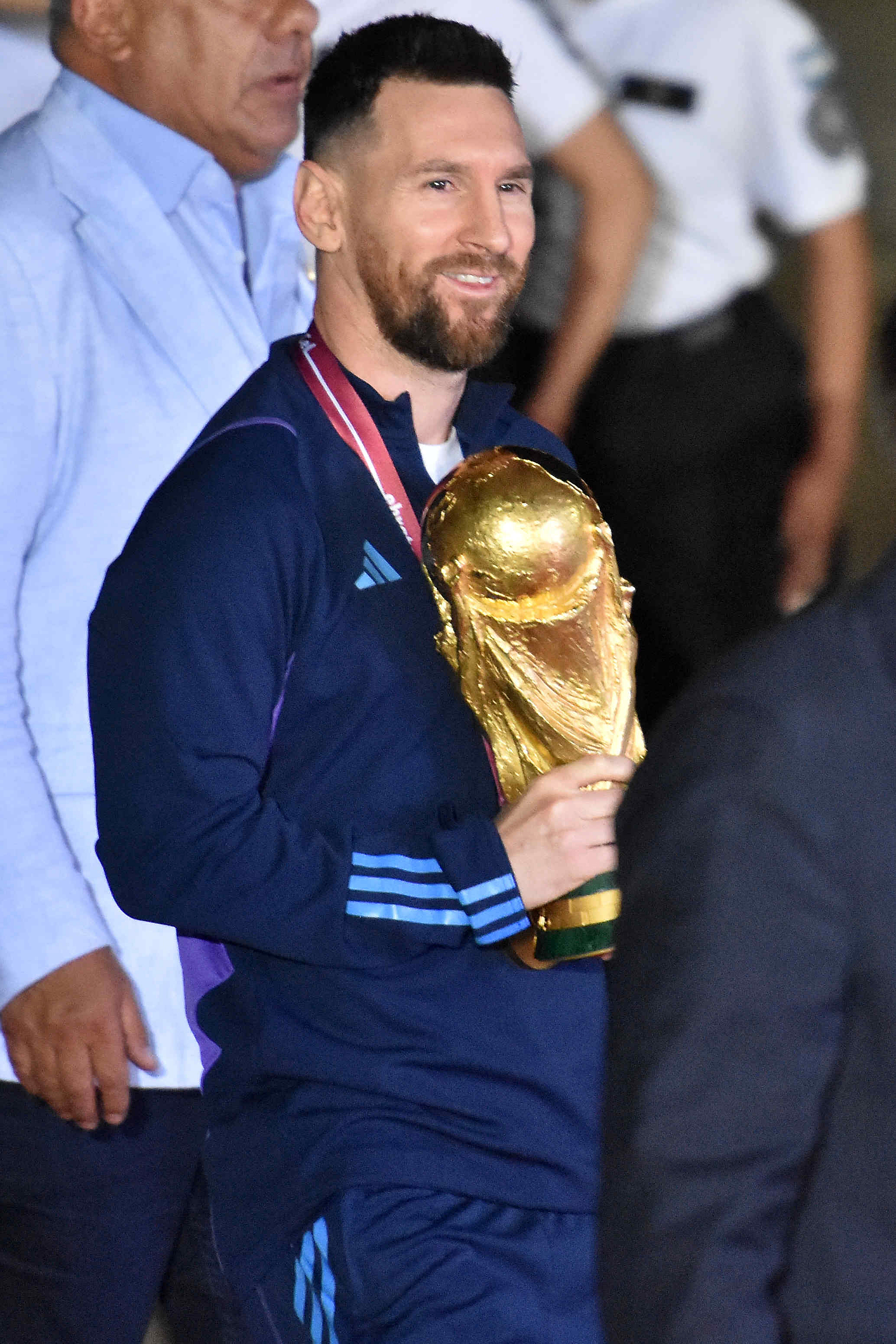 Lionel Messi scrubs up well! PSG star suited and booted for latest Louis  Vuitton collection