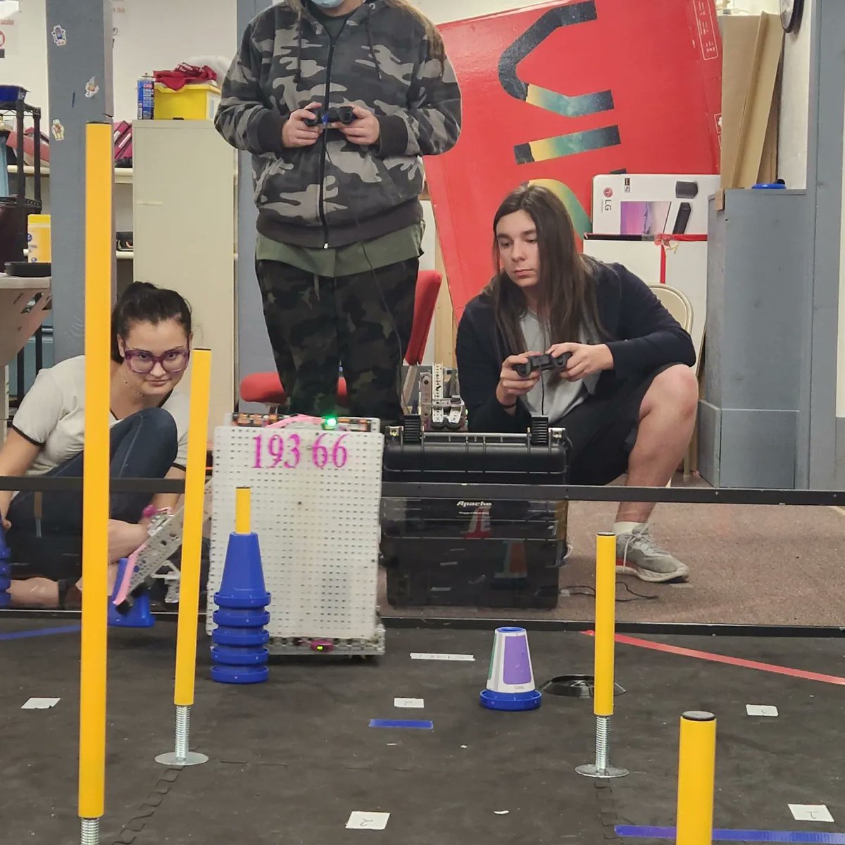 ctf19366's tweet image. We're getting ready for our upcoming events. See the countdown at superiorsteam.org/calendar and learn more about our team at ctf19366.org!
#firstenergize #powerplay #morethanrobots #inspirekidstodo