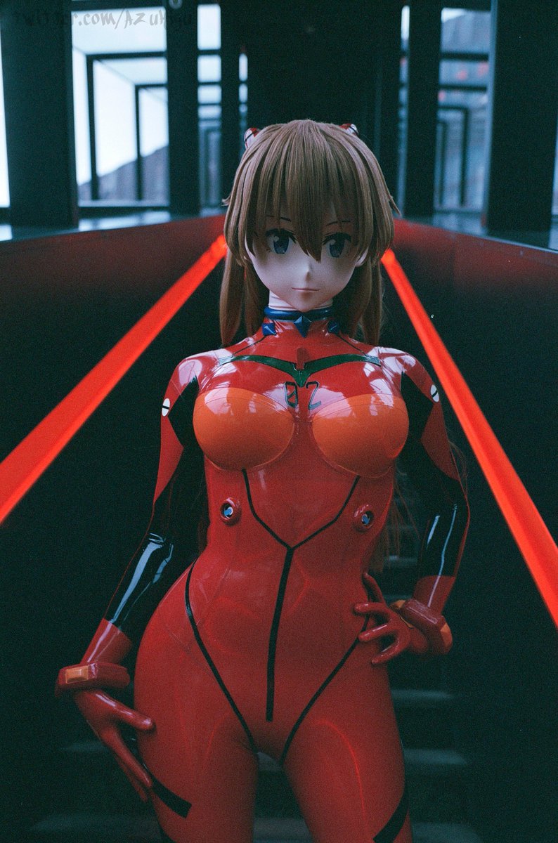 AzuKigu's tweet photo. 【Ich steuere einen EVA. Dies kann Ich am besten...】

This Set has a special place in my heart and memories !
I never had Kig-Pics in analogue photography😭

📸@Hana4life1 

Camera: Leica M6
Objective: Voigtländer 35mm f1.4 Nokton Classic MC
Film: Fujifilm Superia x-tra 400 https://t.co/kblaPrg0SO