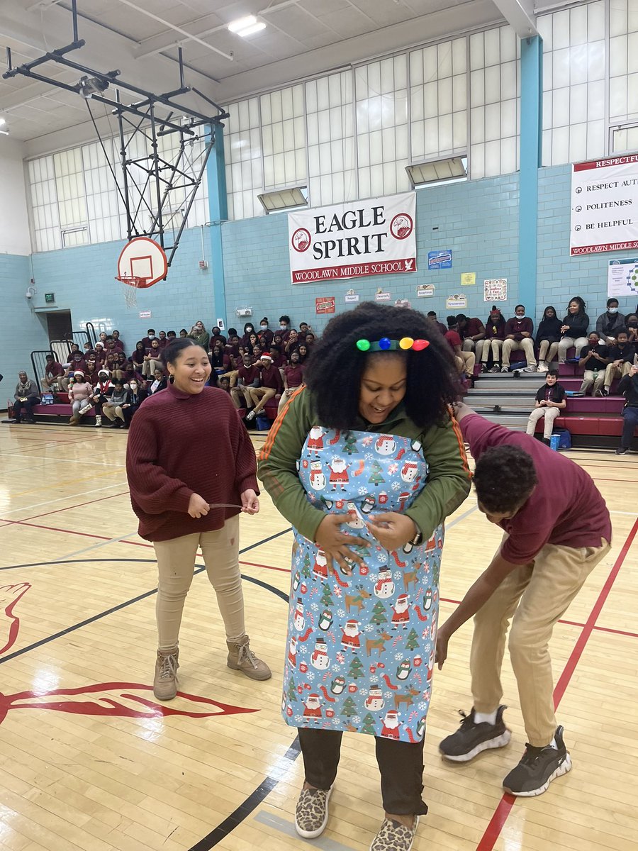 MayeTiffanie's tweet photo. Today at our @WoodlawnMS #Winter rally students got the chance to wrap the administration. ☺️ How’d they do @RArchelus @RonaldMcFadden? #Baltcops https://t.co/EprTBQzm9z