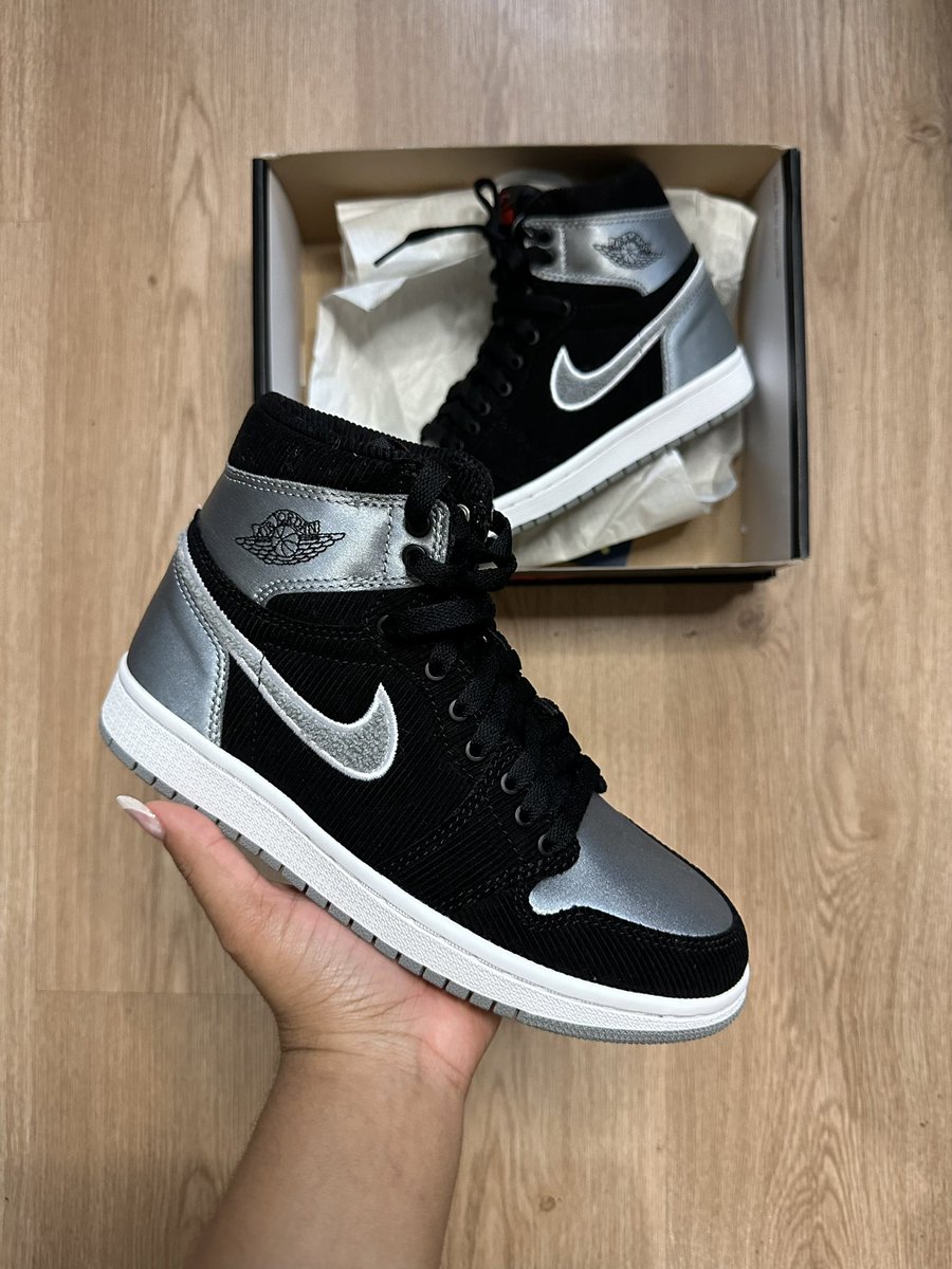 Finally! Got all my <a href="/AlealiMay/">Aleali May</a> infinity stones 😭🔥 so happy to have these