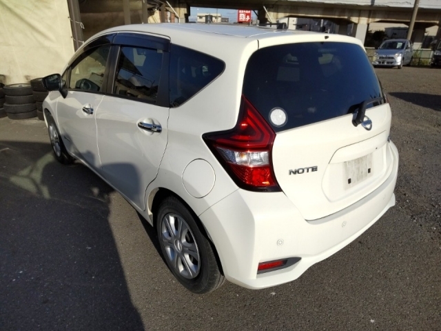 NISSAN: NOTE
YEAR: 2017
SHIFT: AT
ENGINE: 1200CC
DRIVE: 2WD
FUEL: GASOLINE
COLOR: WHITE
Avaliable in cheap price{{