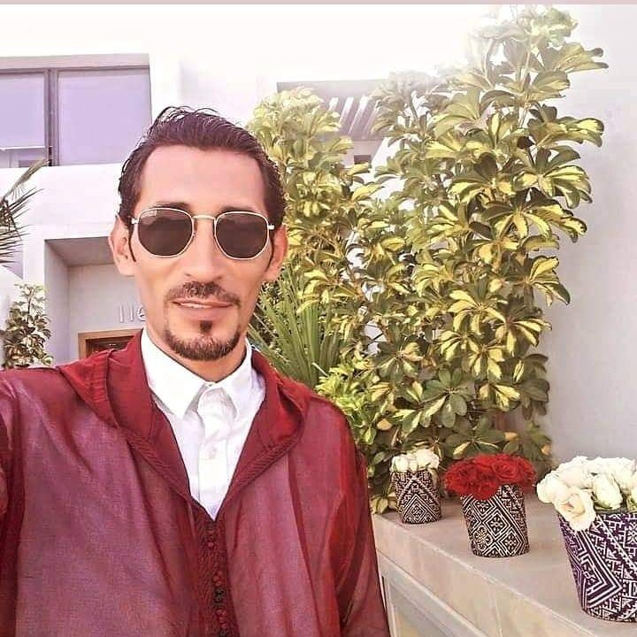IssawaDahbi's tweet photo. #NouvellePhotoDeProfil https://t.co/B4F3nzq0eX
