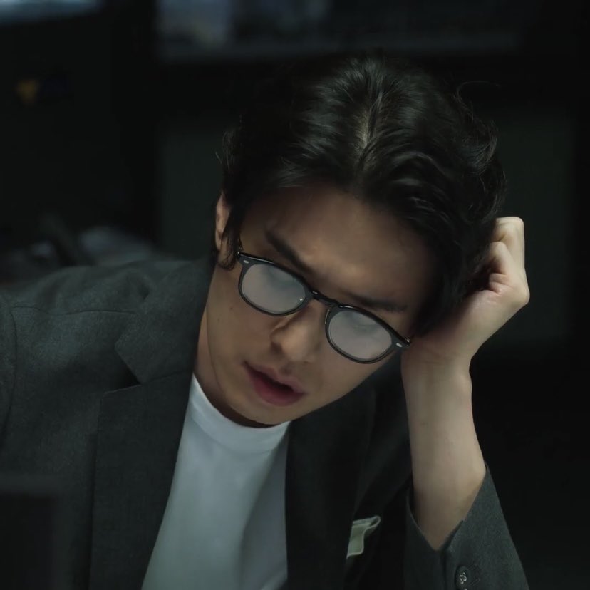 dongwookfiles's tweet photo. https://t.co/t7mKJZ6i7l