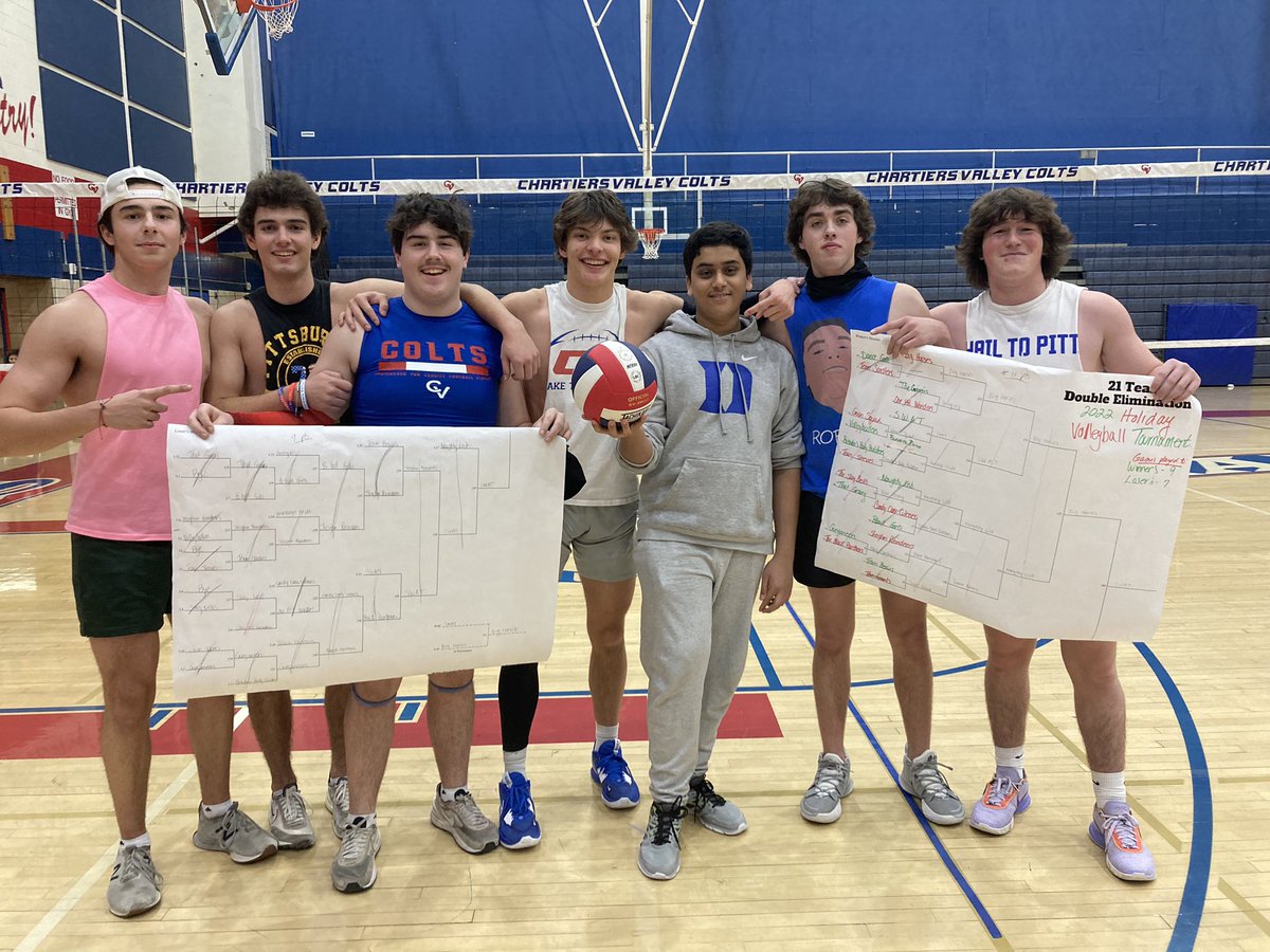 Team Big Horses with the big win! Congratulations on being the 2022 volleyball champs!!