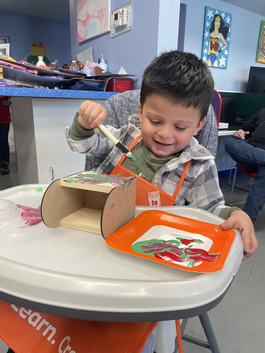 Bev, Homer and myself had an opportunity to visit the children from our local children’s crisis center . Kids had a blast building their Santa letter mailbox ! 🎄<a href="/ianfmacias/">Ian Macias</a> <a href="/HomeDepot0522/">Home Depot 0522</a> <a href="/LuisSilvas0523/">Luis</a> @Fuerstenberg15 <a href="/krys_ann88/">Krystal Mora</a>