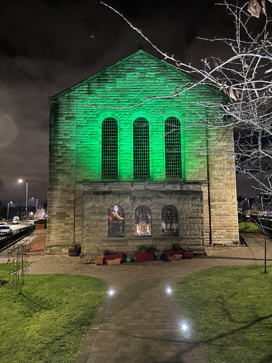 alanj220's tweet photo. ⁦@stmarysmwell⁩ Christmas week. https://t.co/5Jsn25DCfz